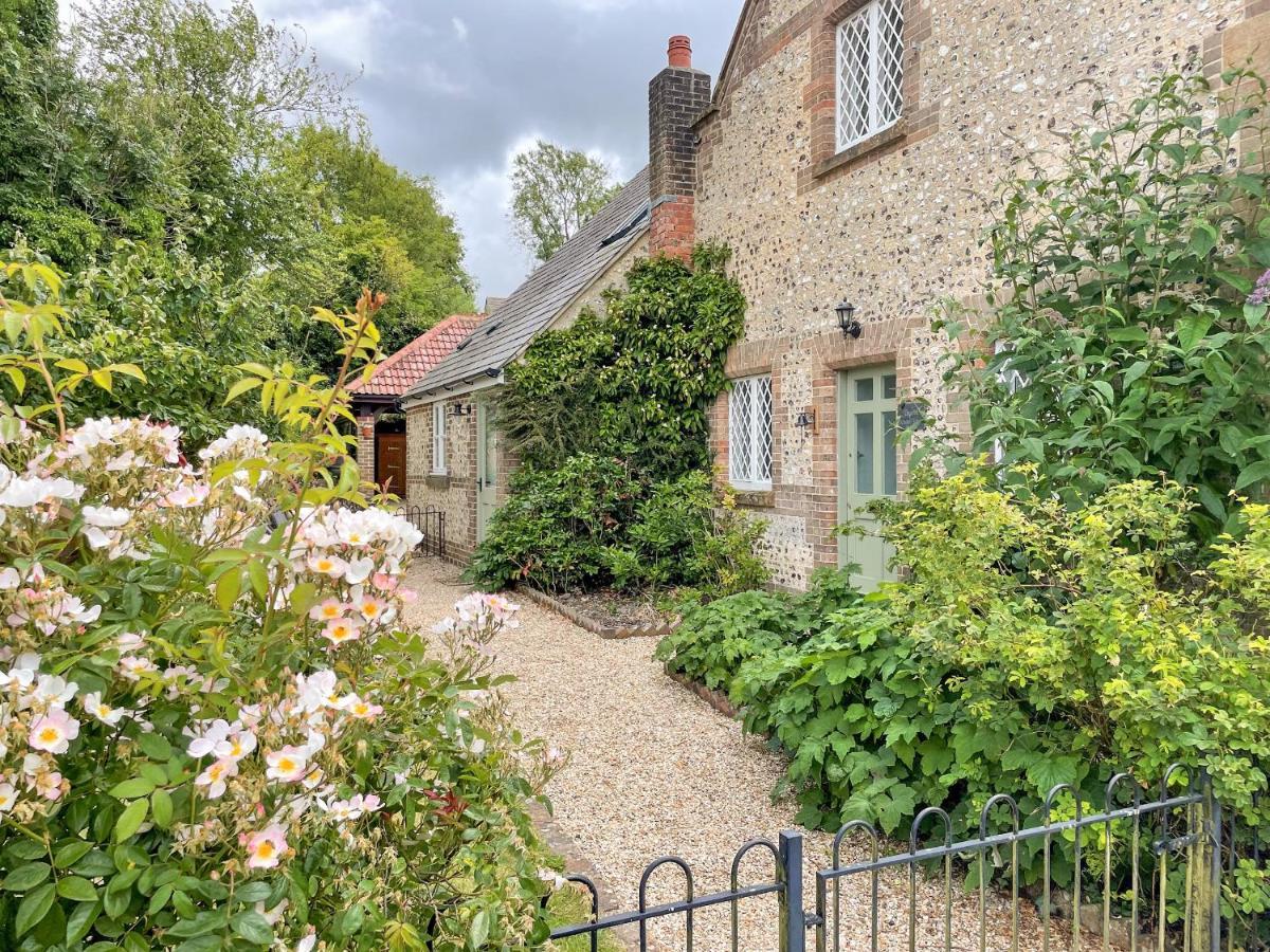 The Old School House Villa Dorchester Exterior photo